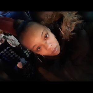 Meet your Posher, Sierra